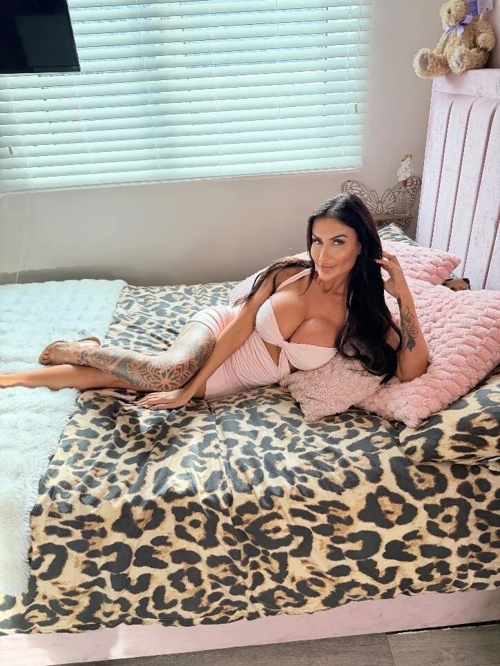 𝐂𝐨𝐜𝐤 𝐇𝐮𝐧𝐠𝐫𝐲 𝐏𝐨𝐬𝐡 𝐂𝐡𝐢𝐜𝐤 OnlyFans header