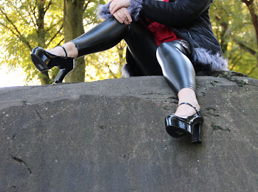 Queen FaeV OnlyFans header