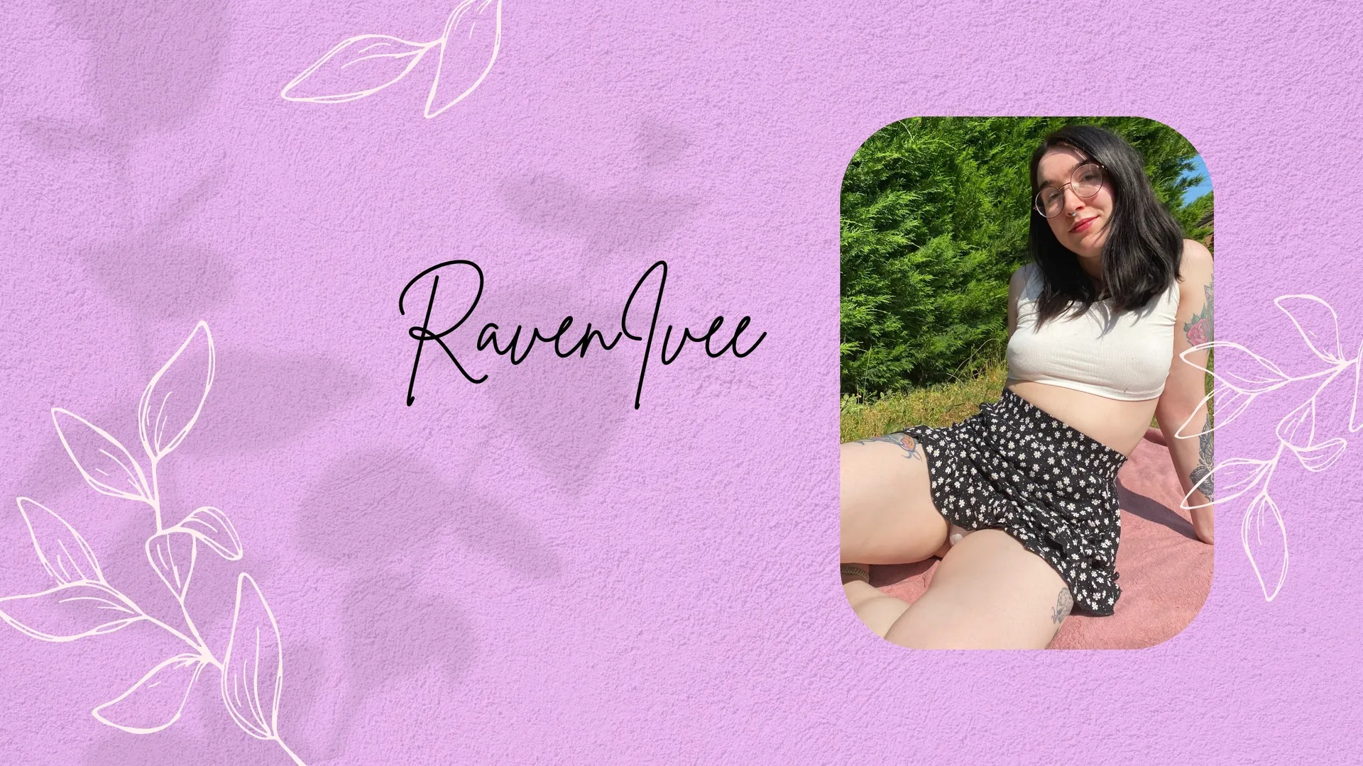 Ravenivee OnlyFans header