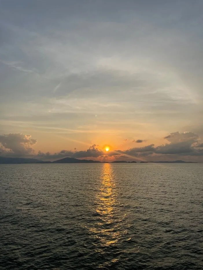 Raye OnlyFans header