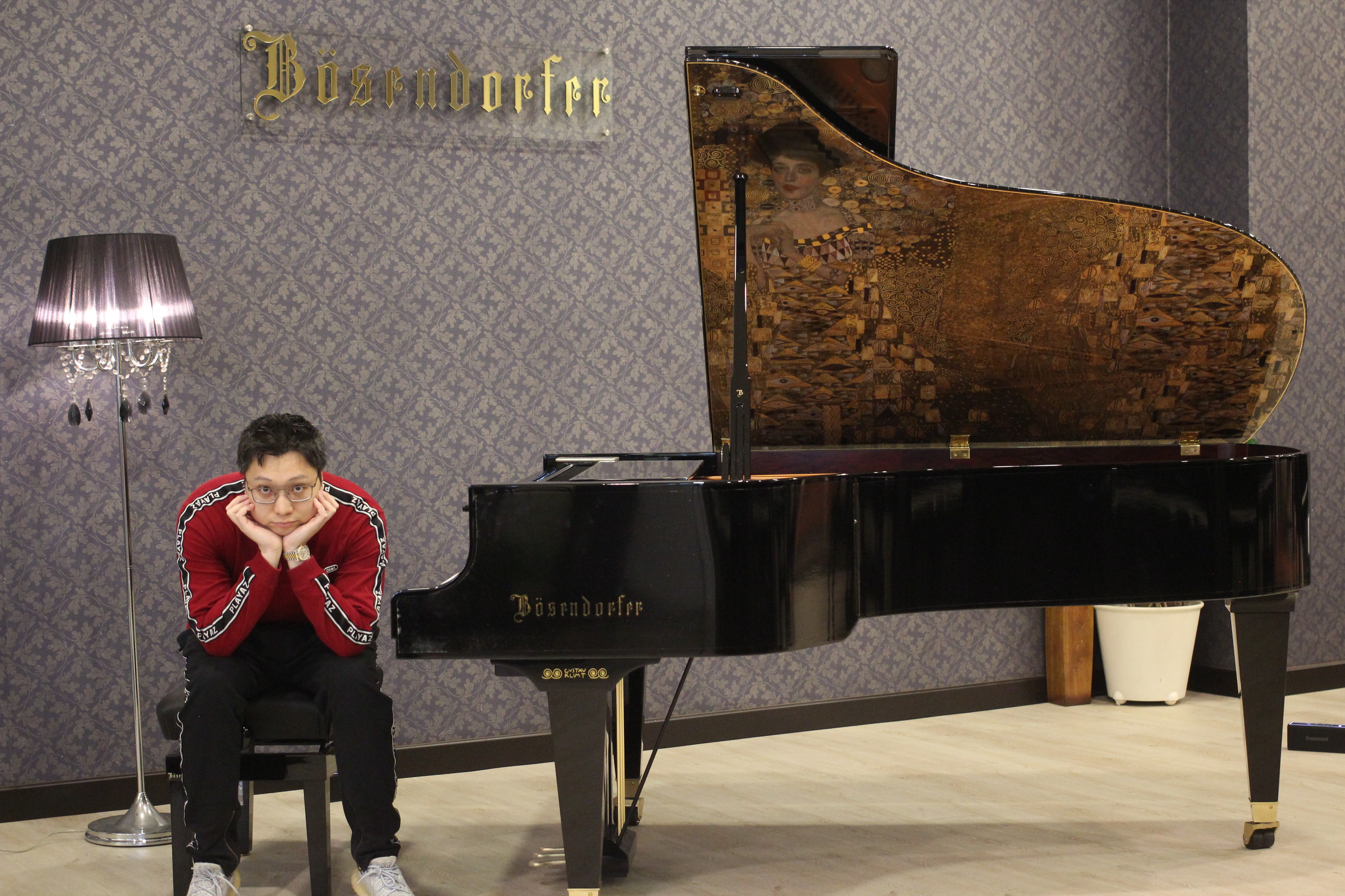 Ray Mak OnlyFans header