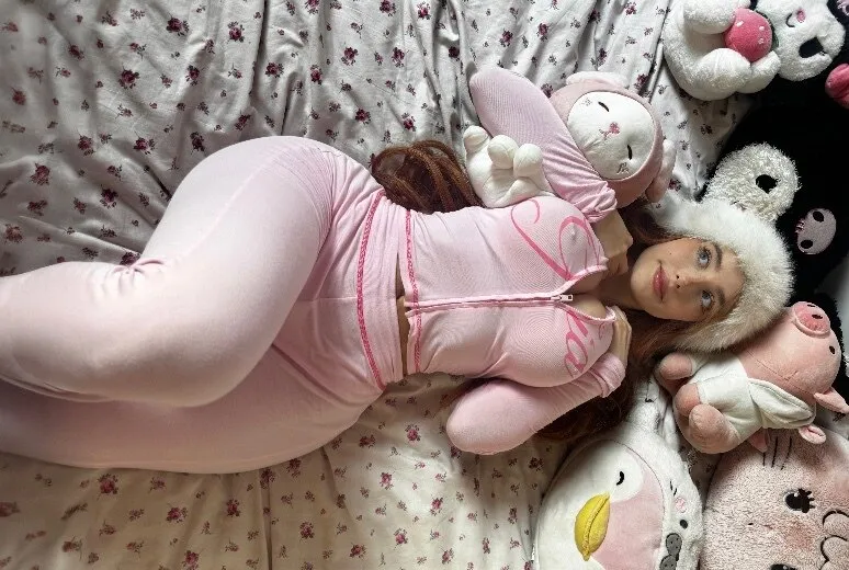 Rosie OnlyFans header