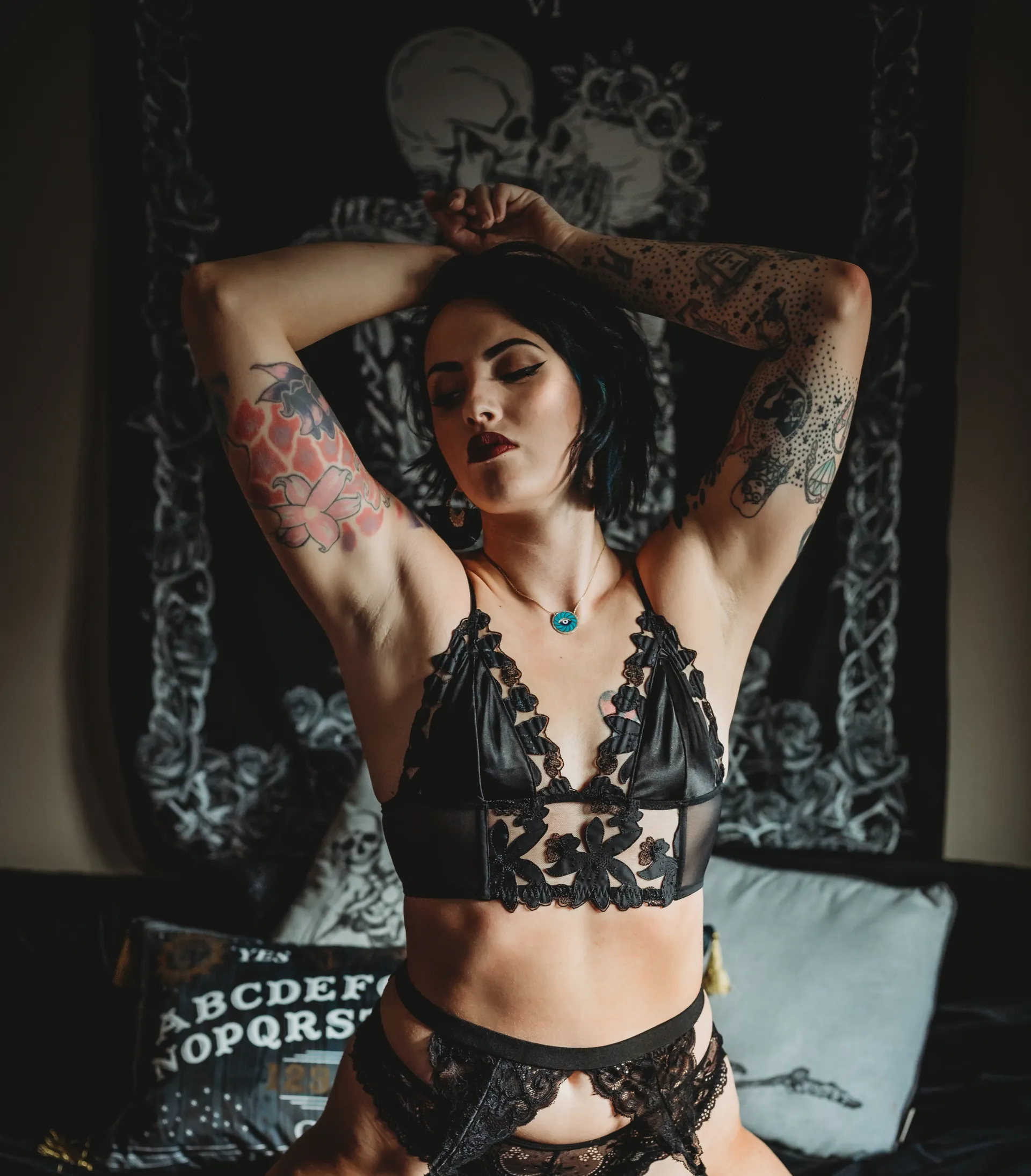 Blooming Moon Vixxen OnlyFans header