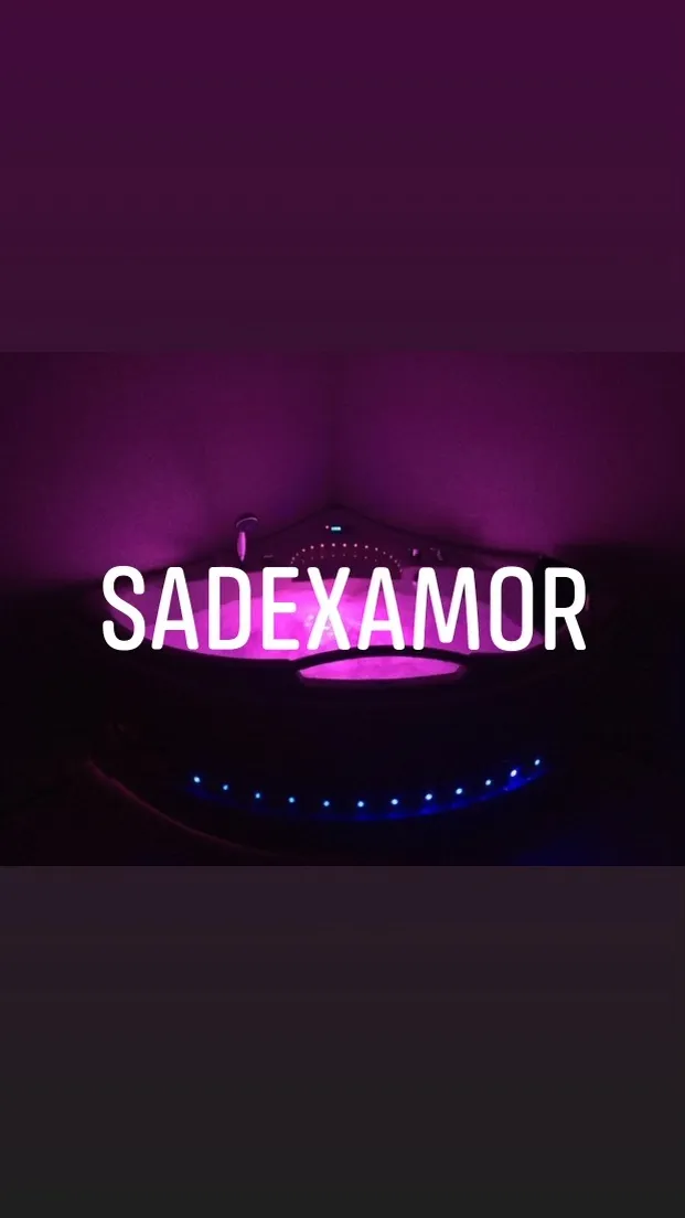 SadeAmor OnlyFans header