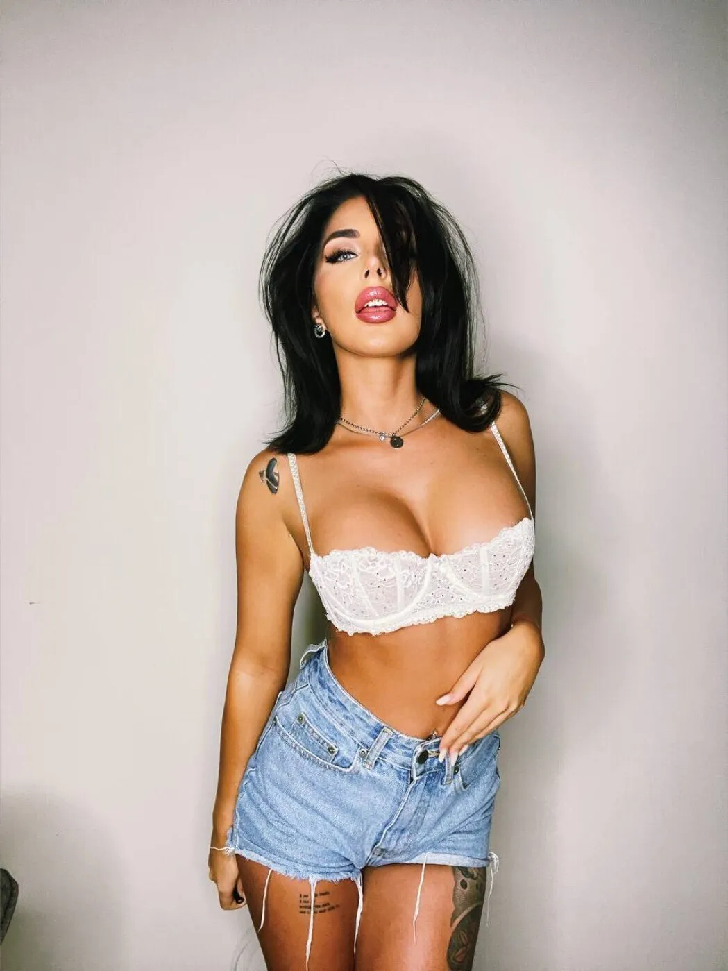 💋𝗦𝗔𝗠𝗬 𝗤𝗨𝗜𝗡💋