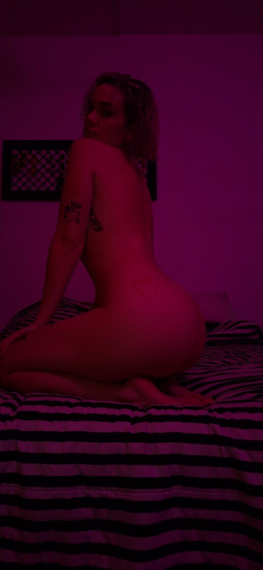 SASHA EVIL 😈 OnlyFans