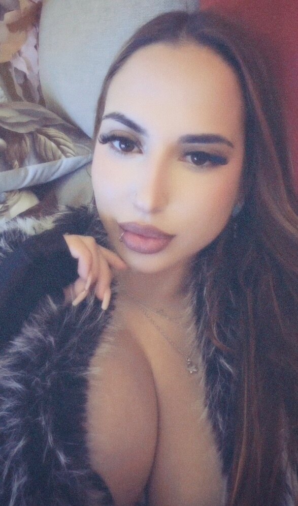 sashavelvet OnlyFans