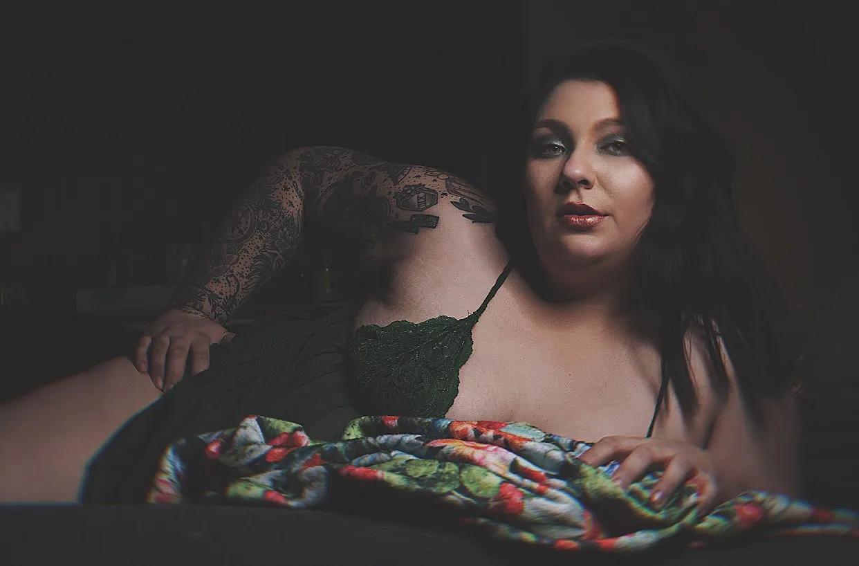 savannah quince OnlyFans header