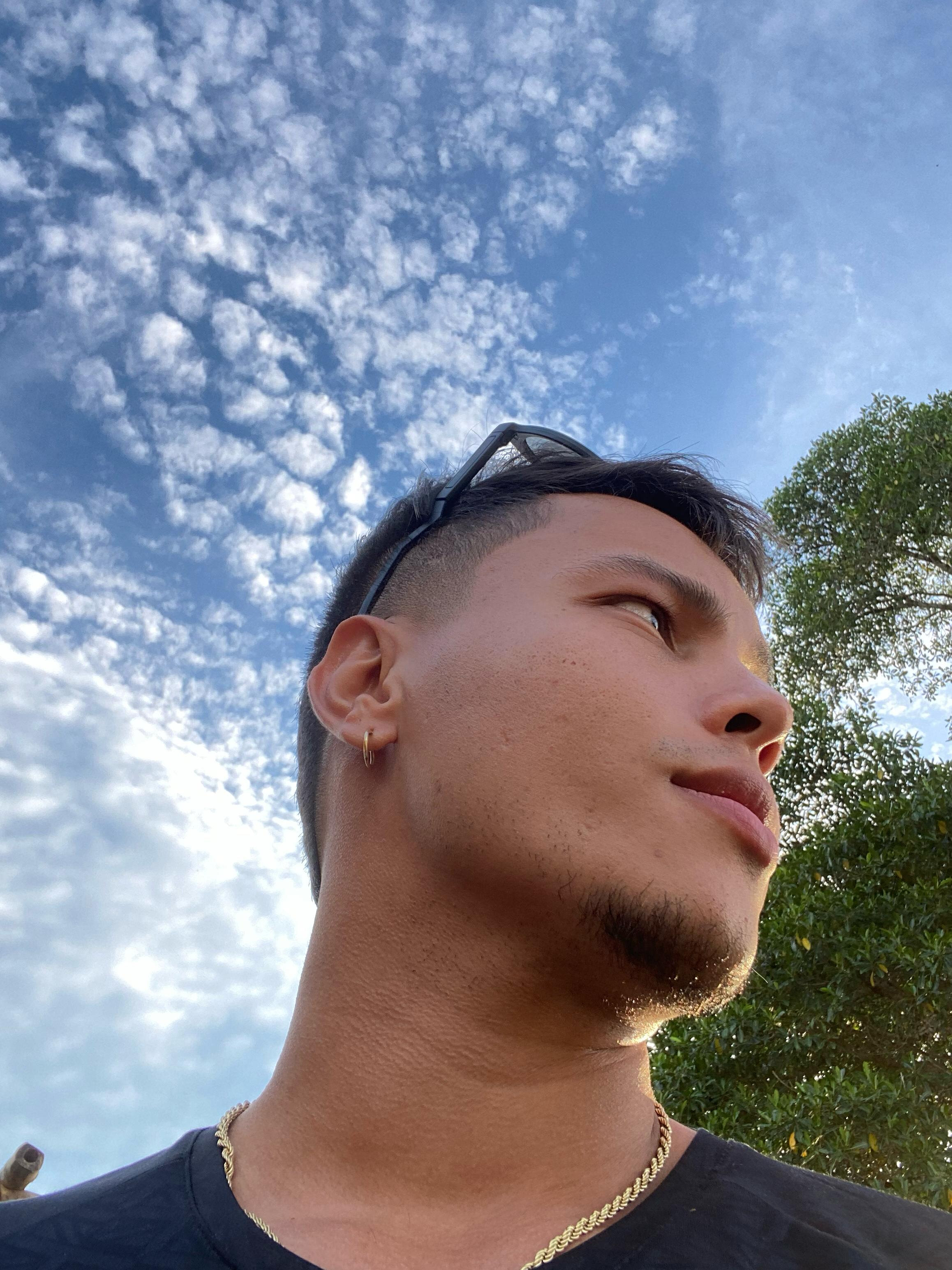 Axel Sinner OnlyFans header