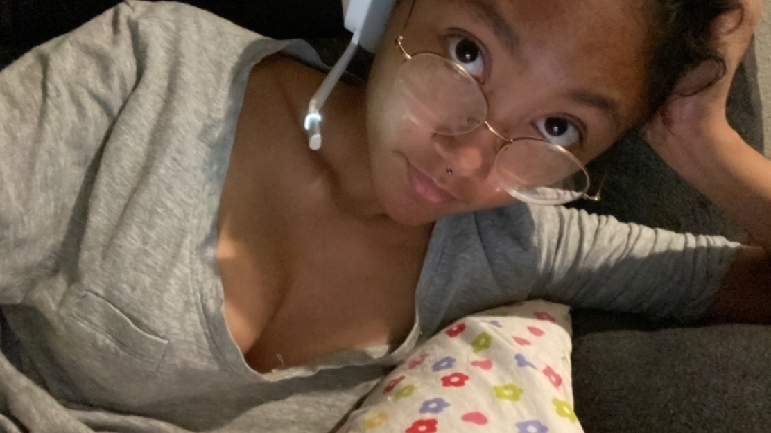 Sugrr - Vivi OnlyFans header