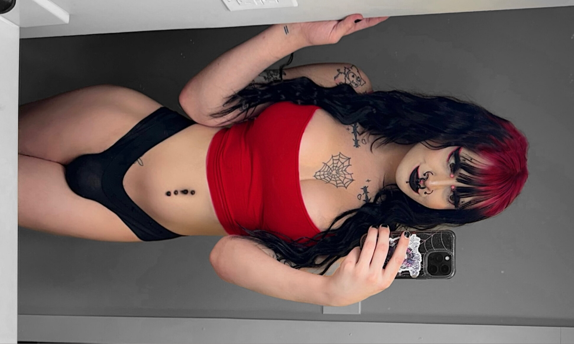 aurora! <3 OnlyFans header