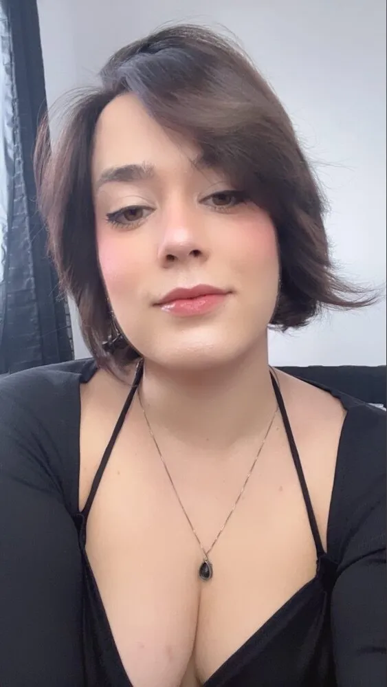 beannie ♡ FATTEST ASS