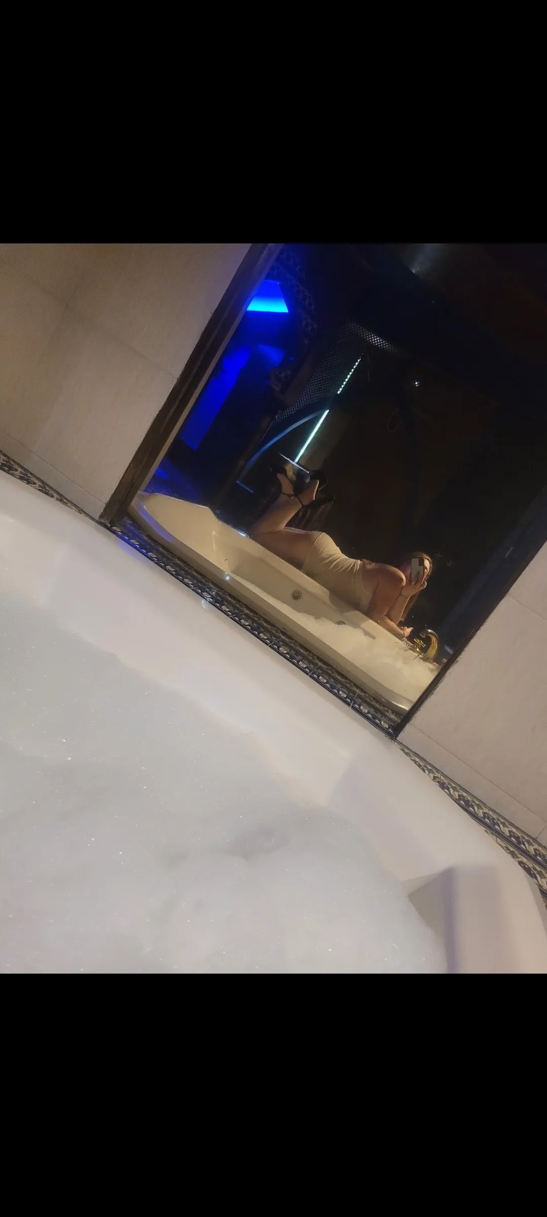 Luna OnlyFans header