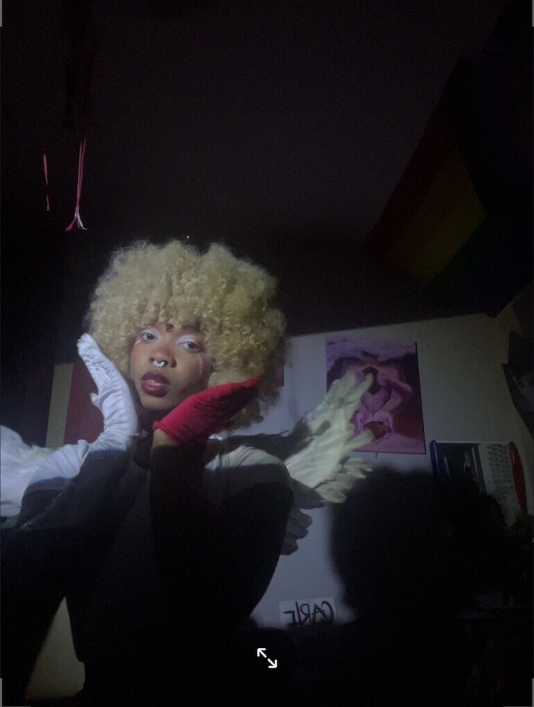 THEE ⊹ ࣪Artiste ⊹ ࣪ ˖⊹ ࣪ OnlyFans