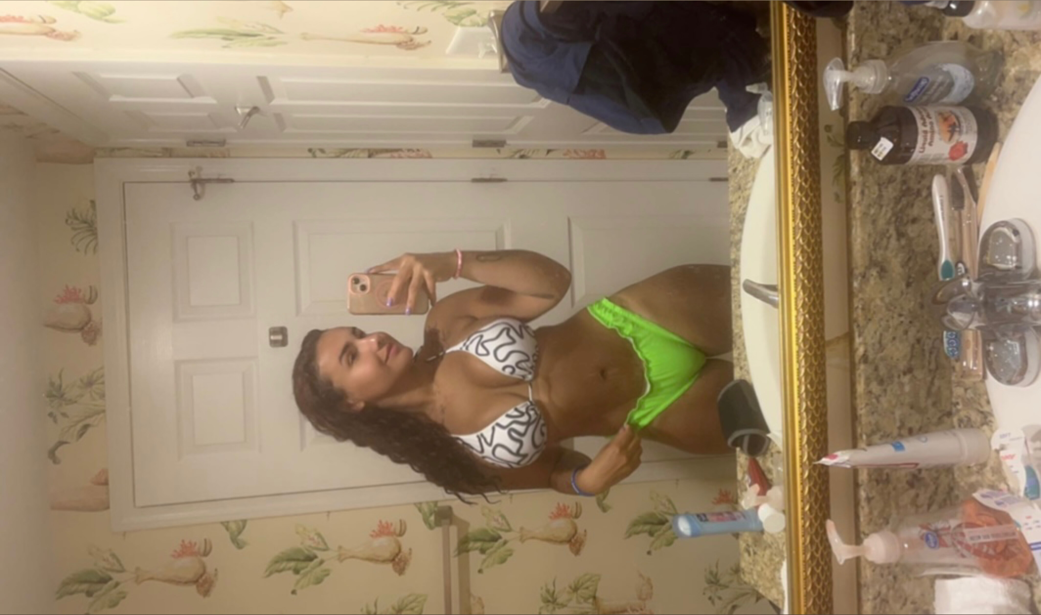 IVORY OnlyFans header