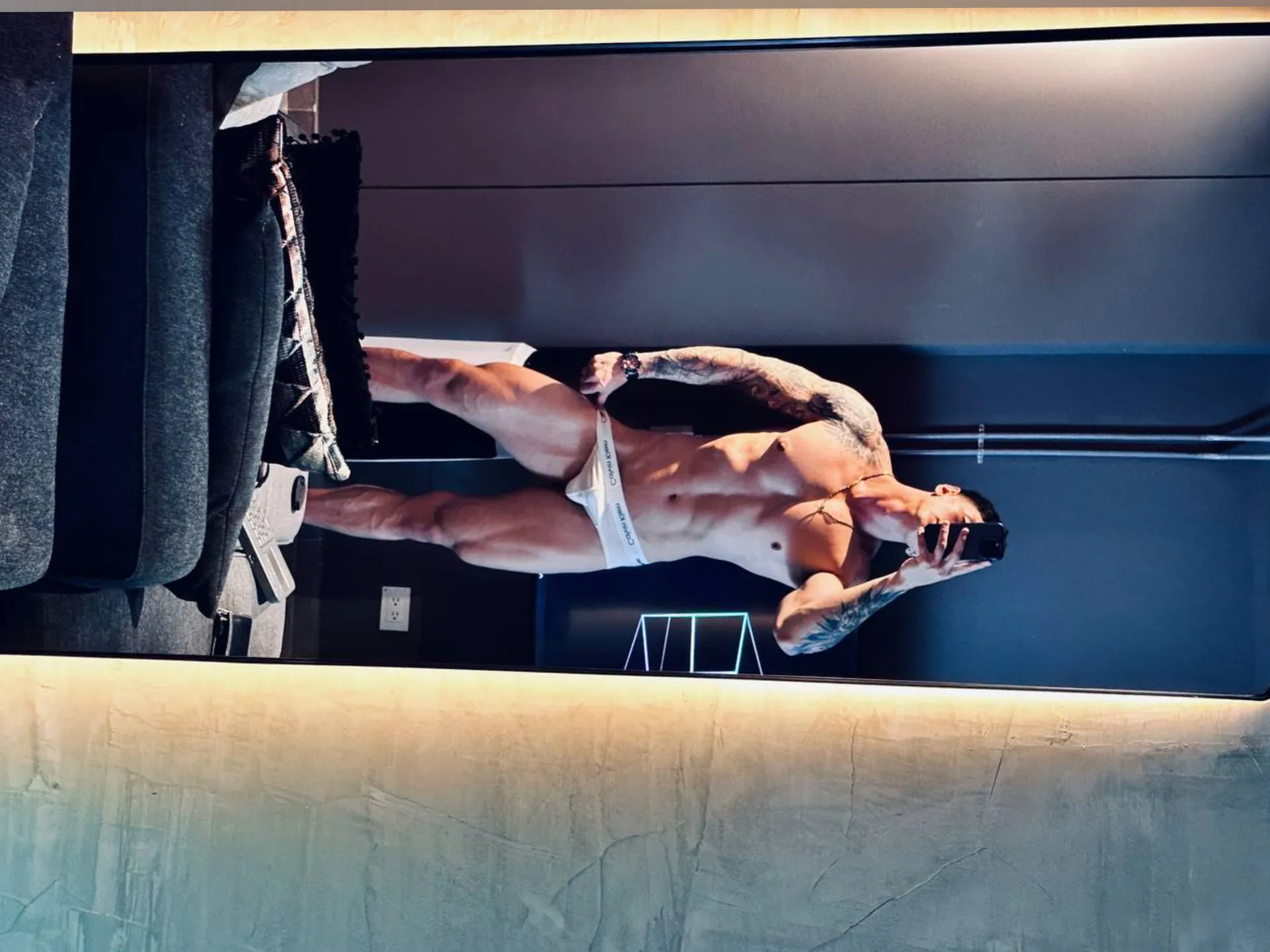 Thomas sexx OnlyFans header