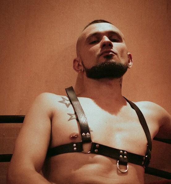 Three_stripes_chel OnlyFans