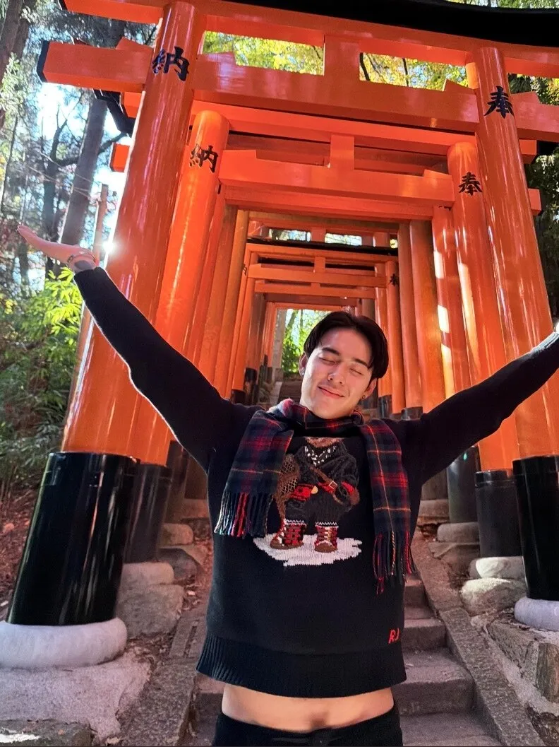 Titus Low OnlyFans header