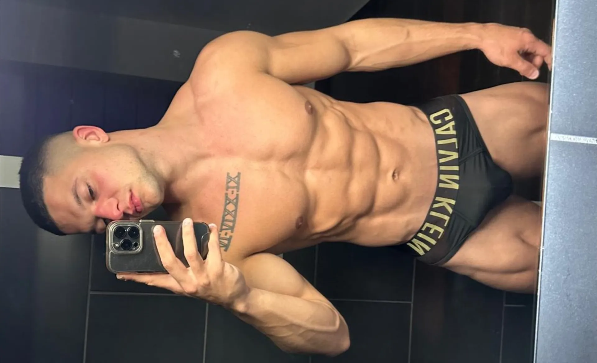 Tomasmv OnlyFans header