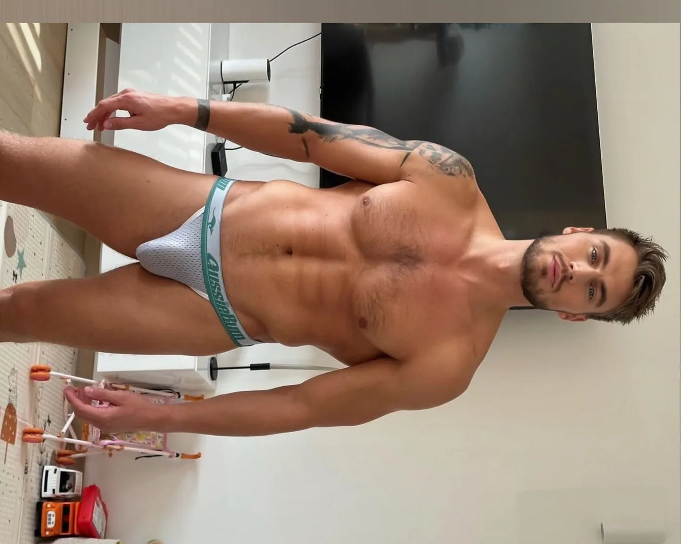 Tors_ten OnlyFans header
