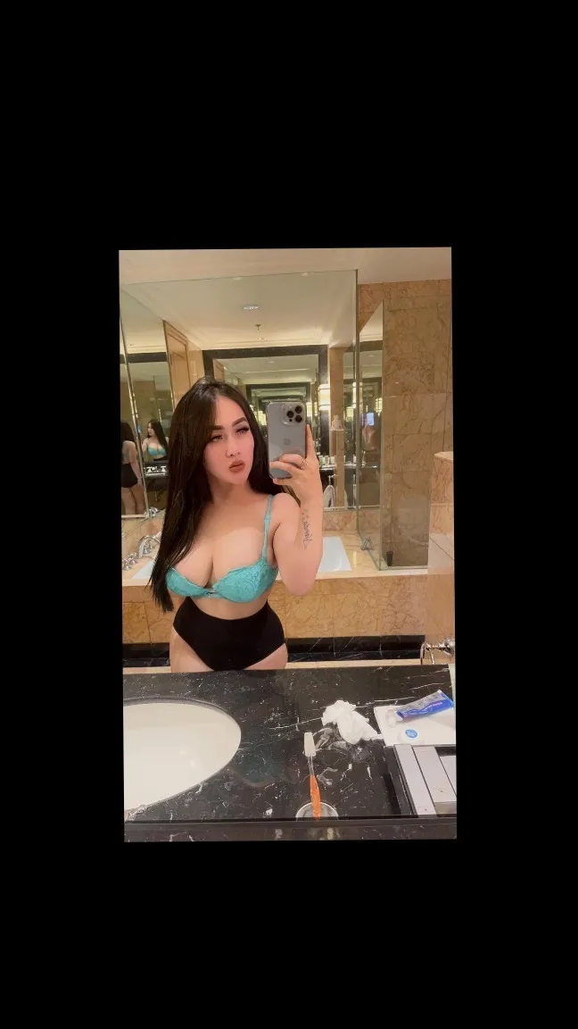 Fernanda OnlyFans header