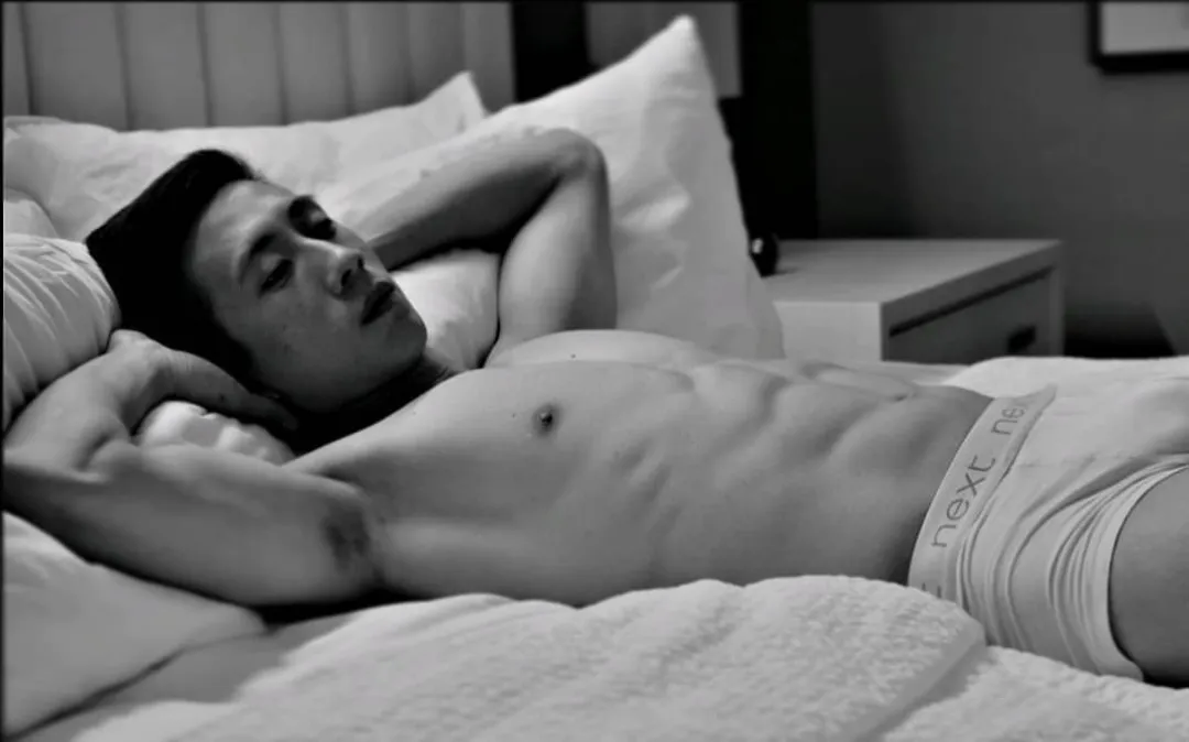 Tyler Wu - videos are FREE at@Tylerwu_97 OnlyFans header