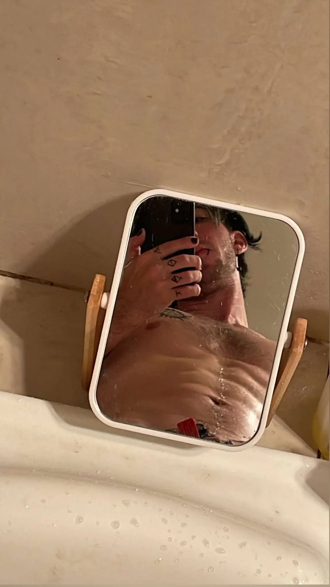 u10262805 OnlyFans header