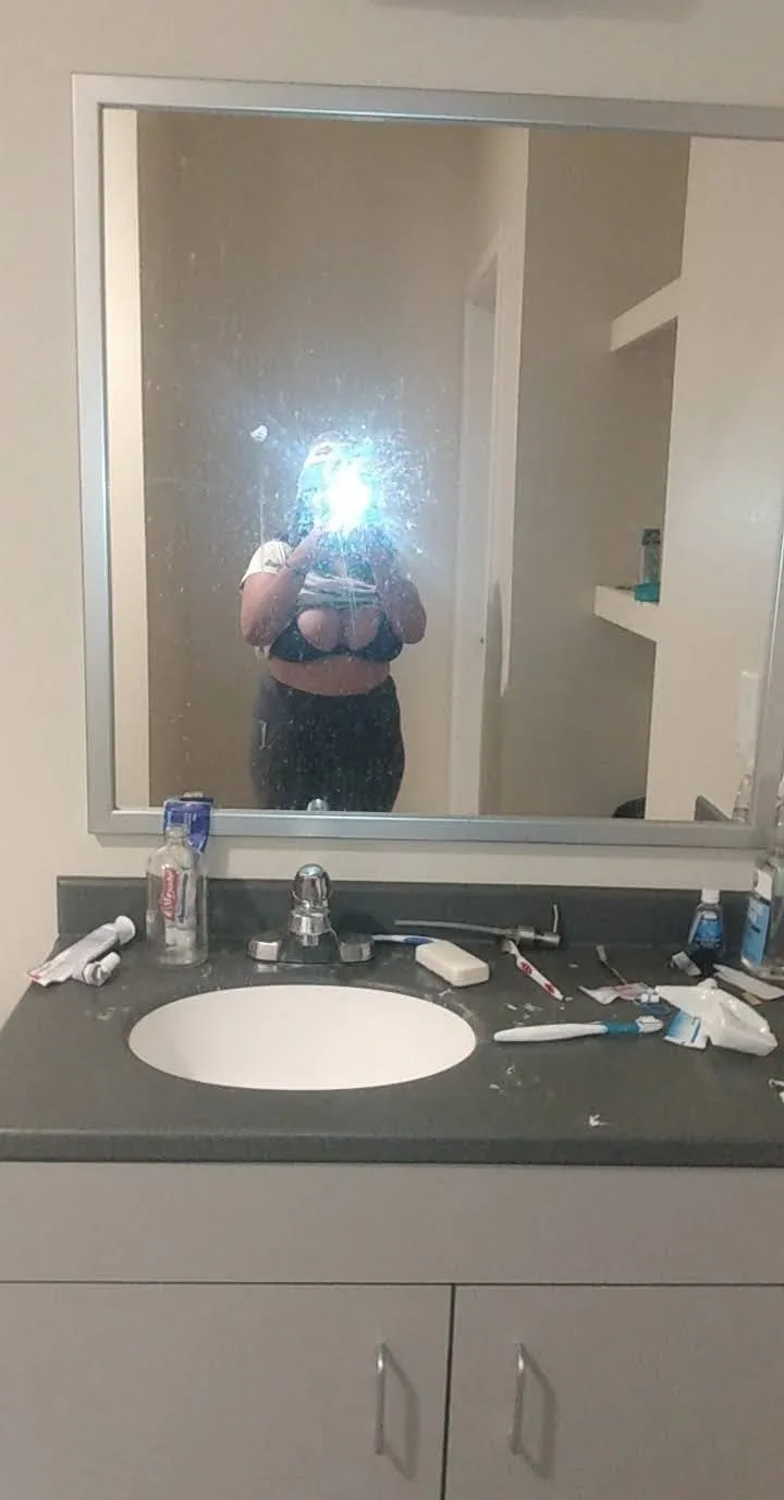 Quinn OnlyFans header