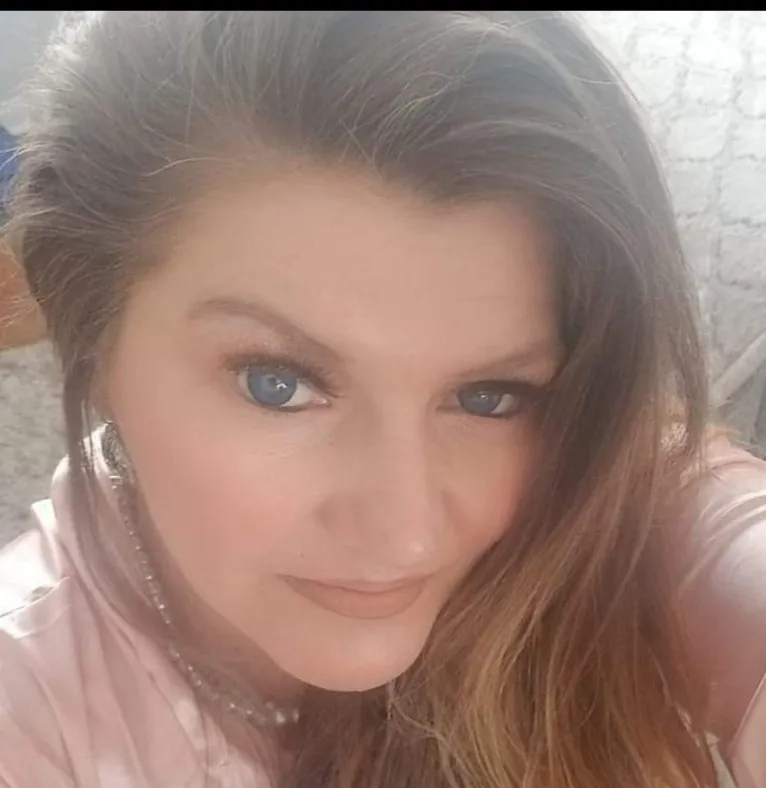 Shayna Lee OnlyFans header