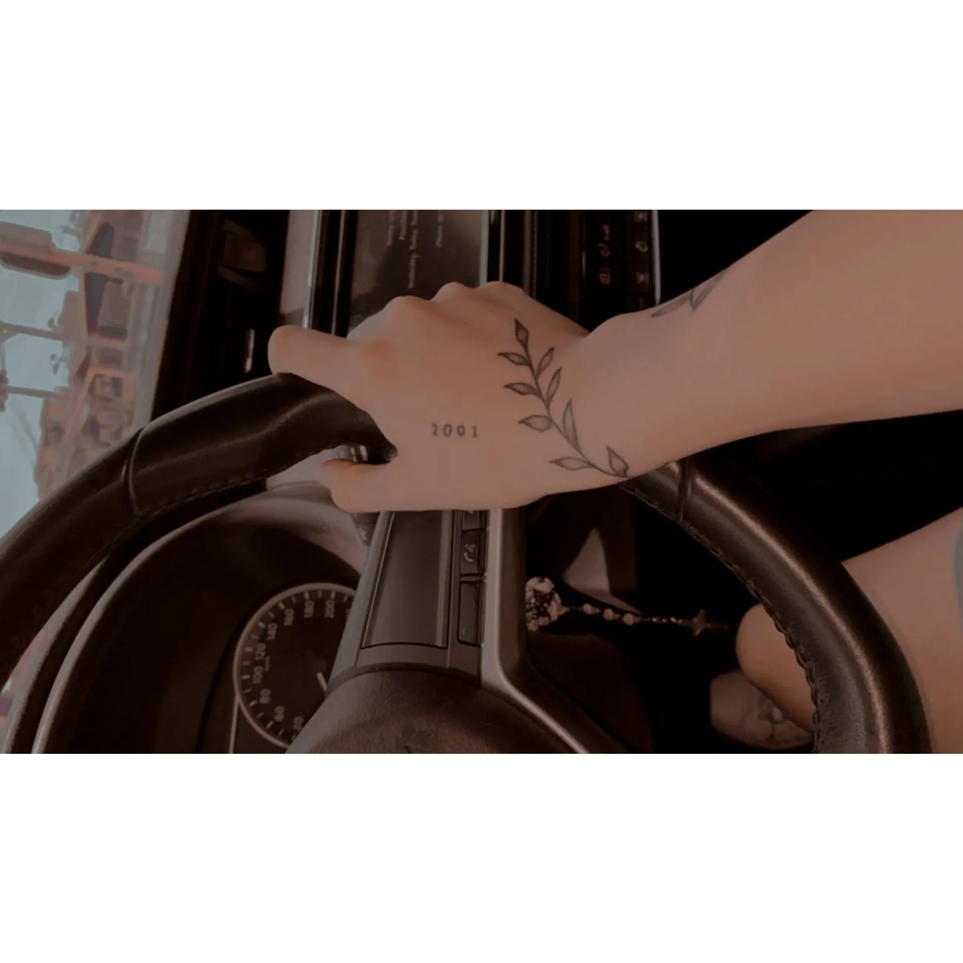 Chiki chik OnlyFans header