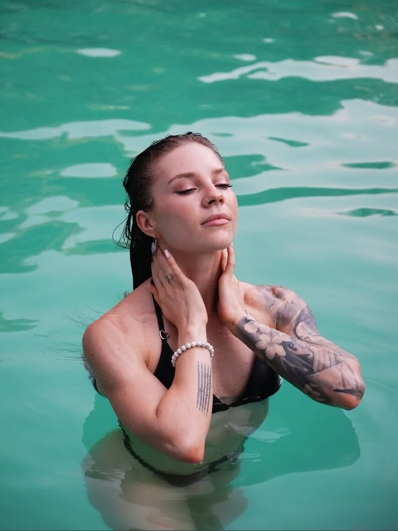 CuteFoxy #1 RATED NAUGHTY FITNESS GIRL