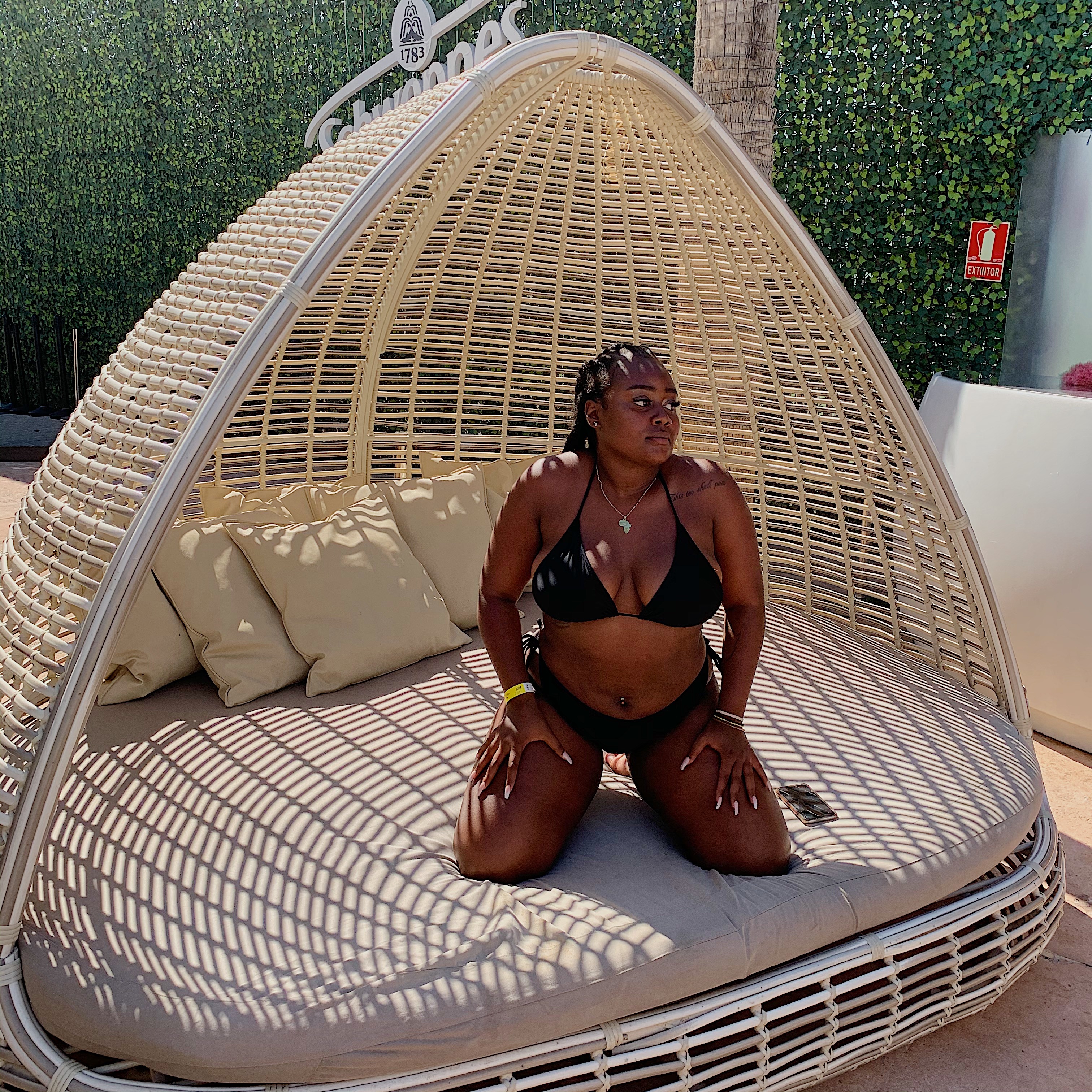 Chelly OnlyFans header