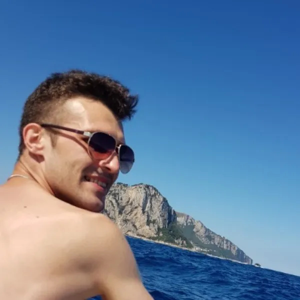 u76324858 OnlyFans header