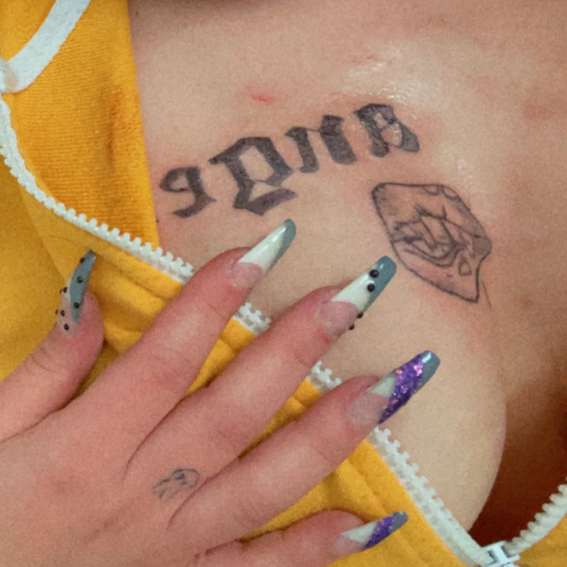 u98739817 OnlyFans header