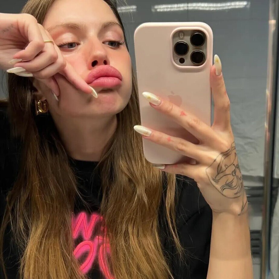 Milly Douglas OnlyFans