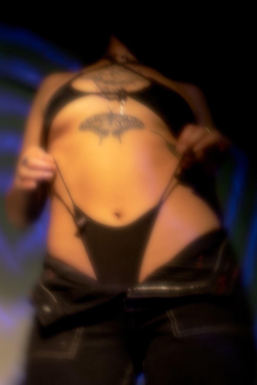 V3nen4 OnlyFans header