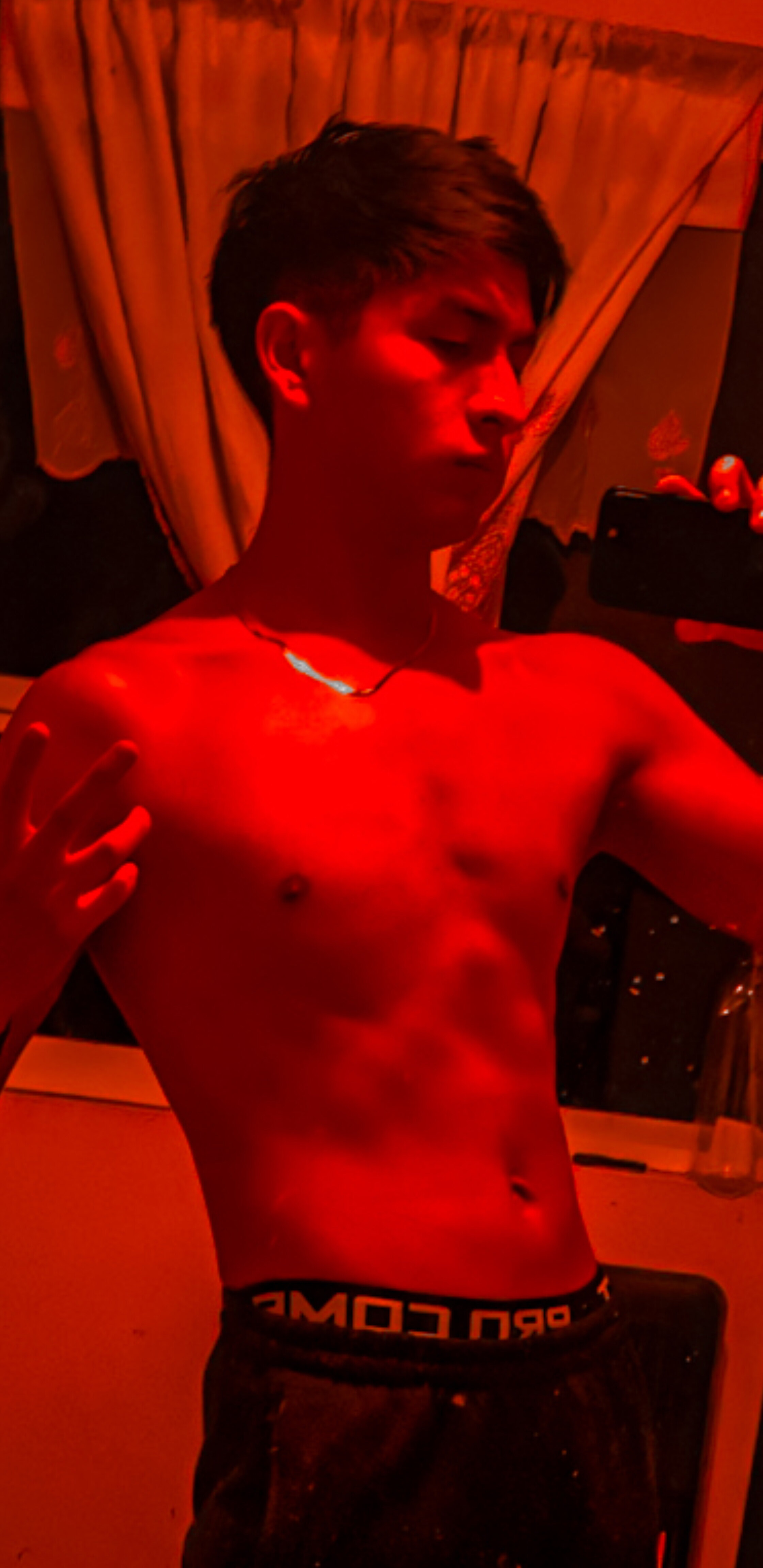 V3K🔥 OnlyFans header