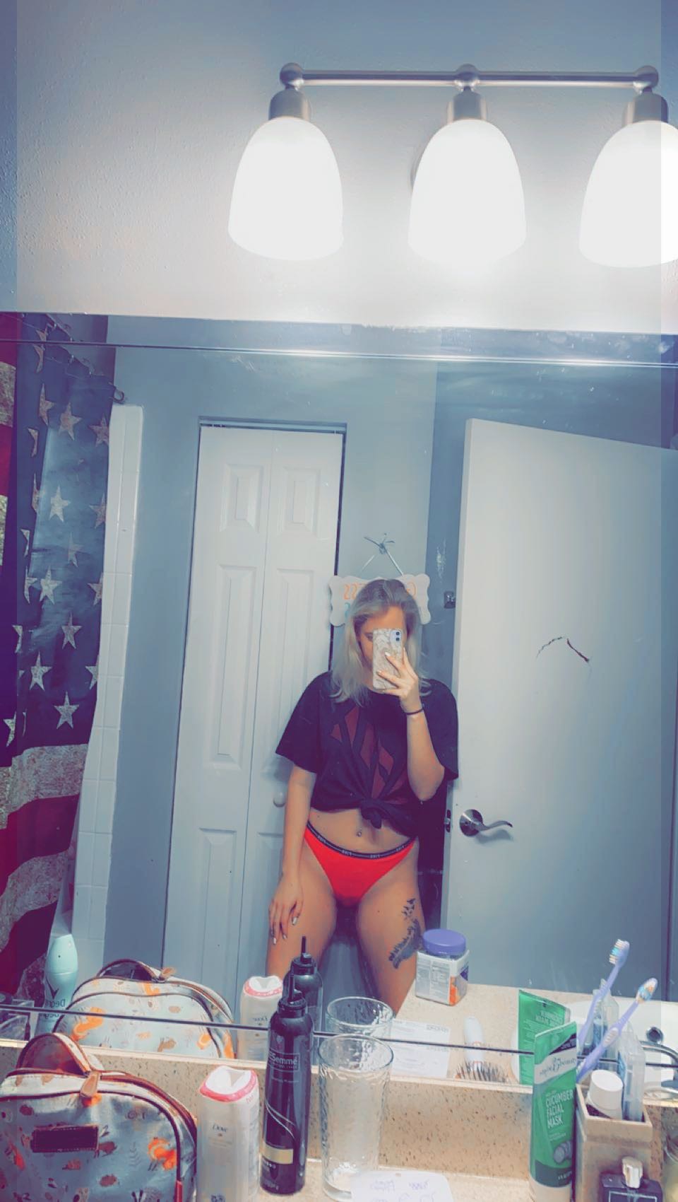 Victoria Rose 🌹 OnlyFans