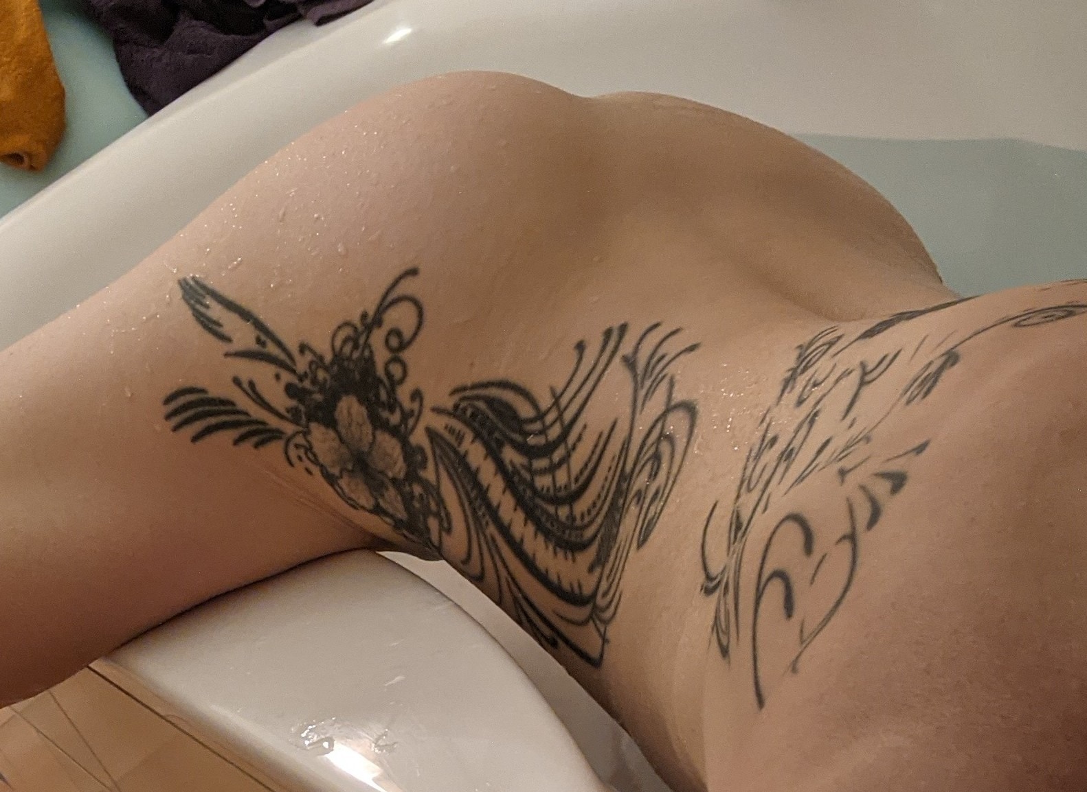 Vaaalea OnlyFans header