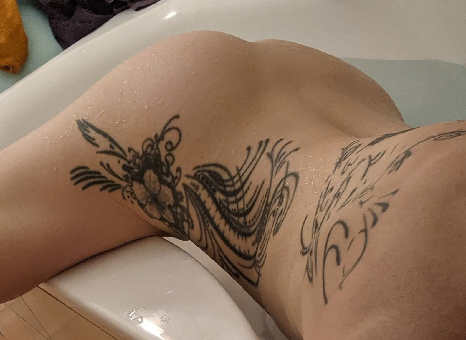 Vaaalea OnlyFans header