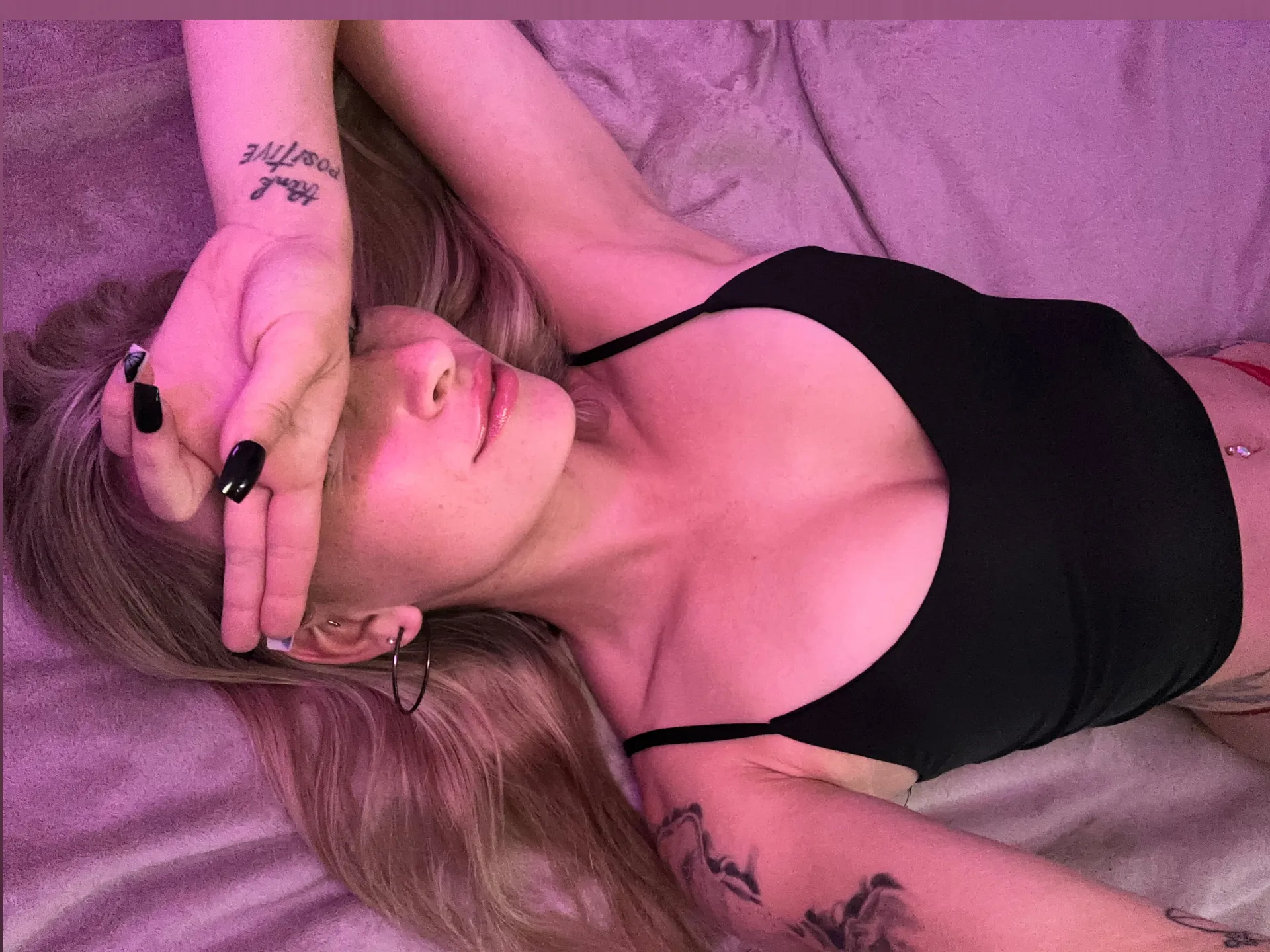 Vaalloon OnlyFans header