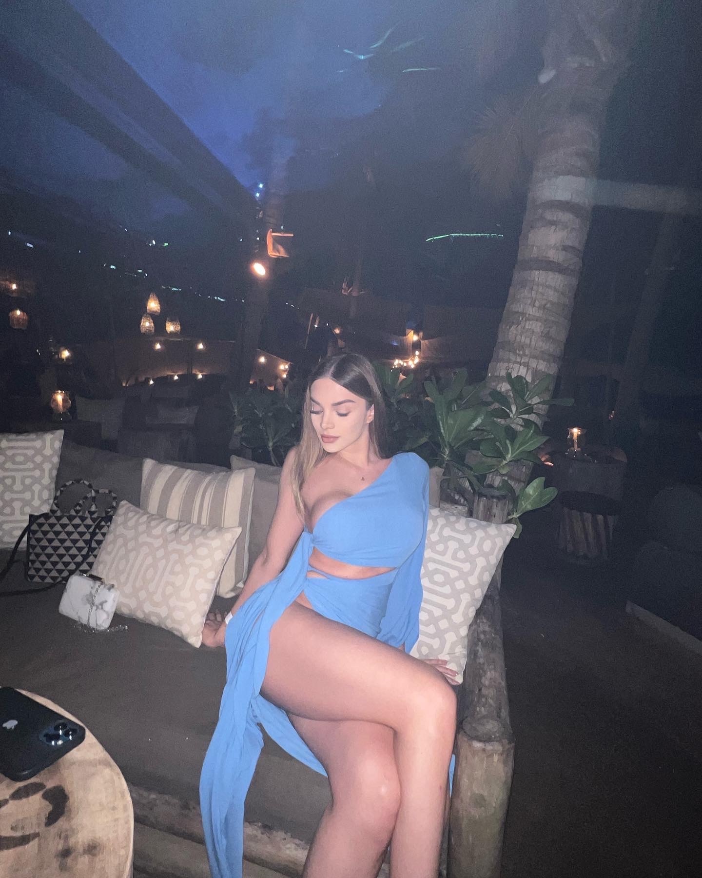 Valentina Osuna OnlyFans header