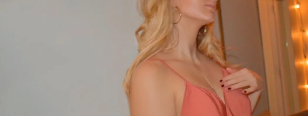 Valerie Beck OnlyFans header