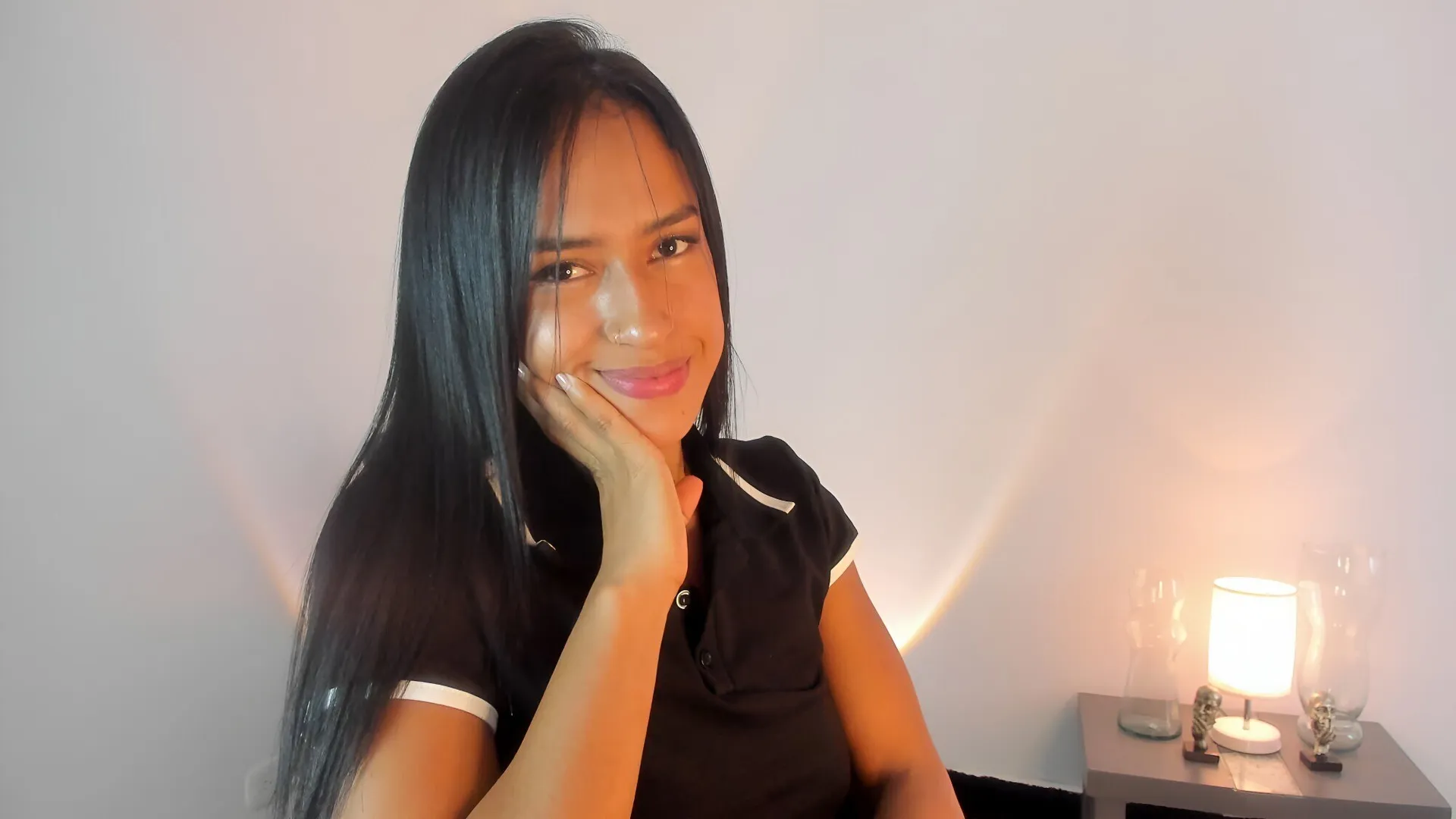 valdricanela OnlyFans header