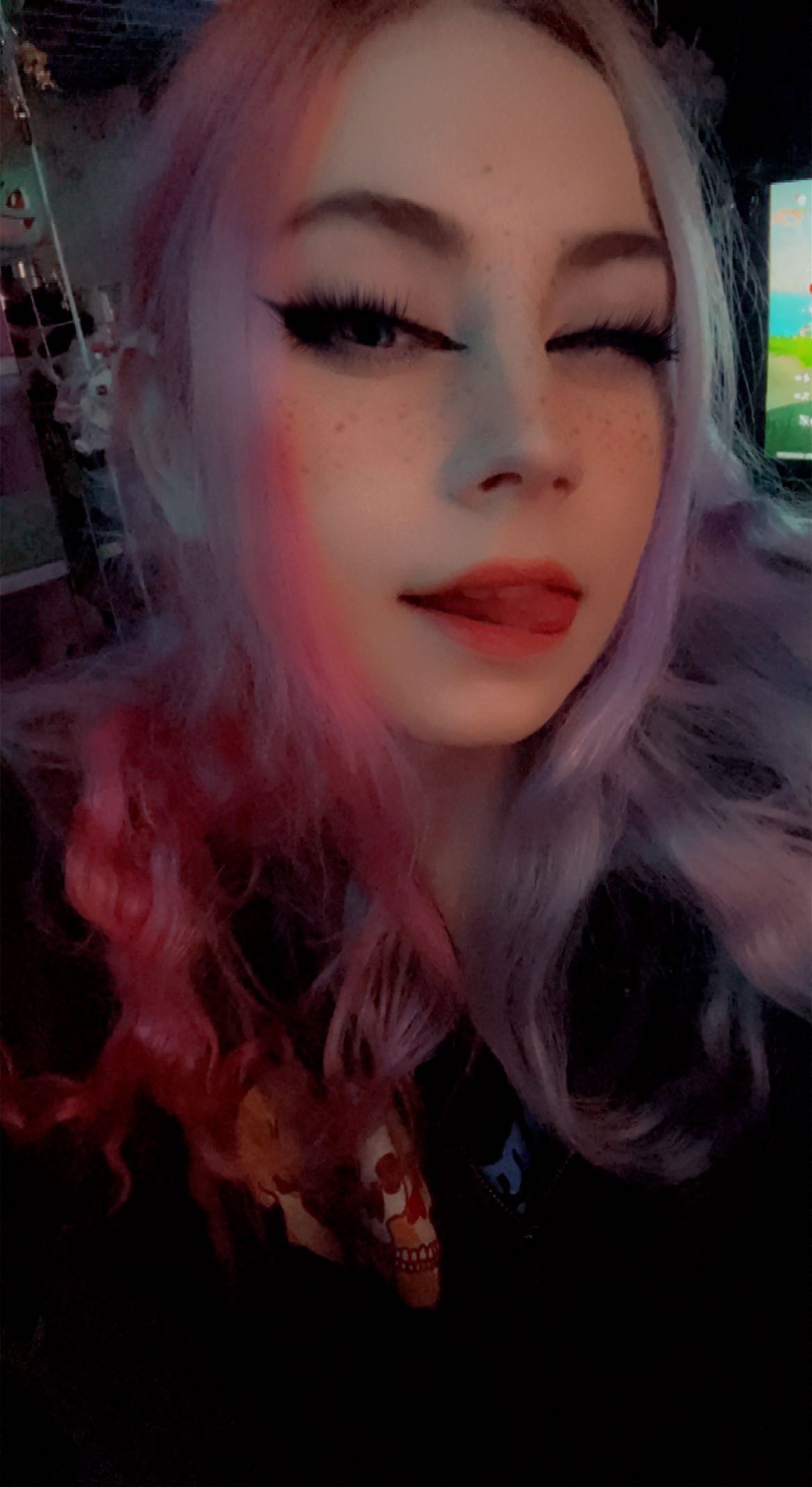 ValeCake OnlyFans header