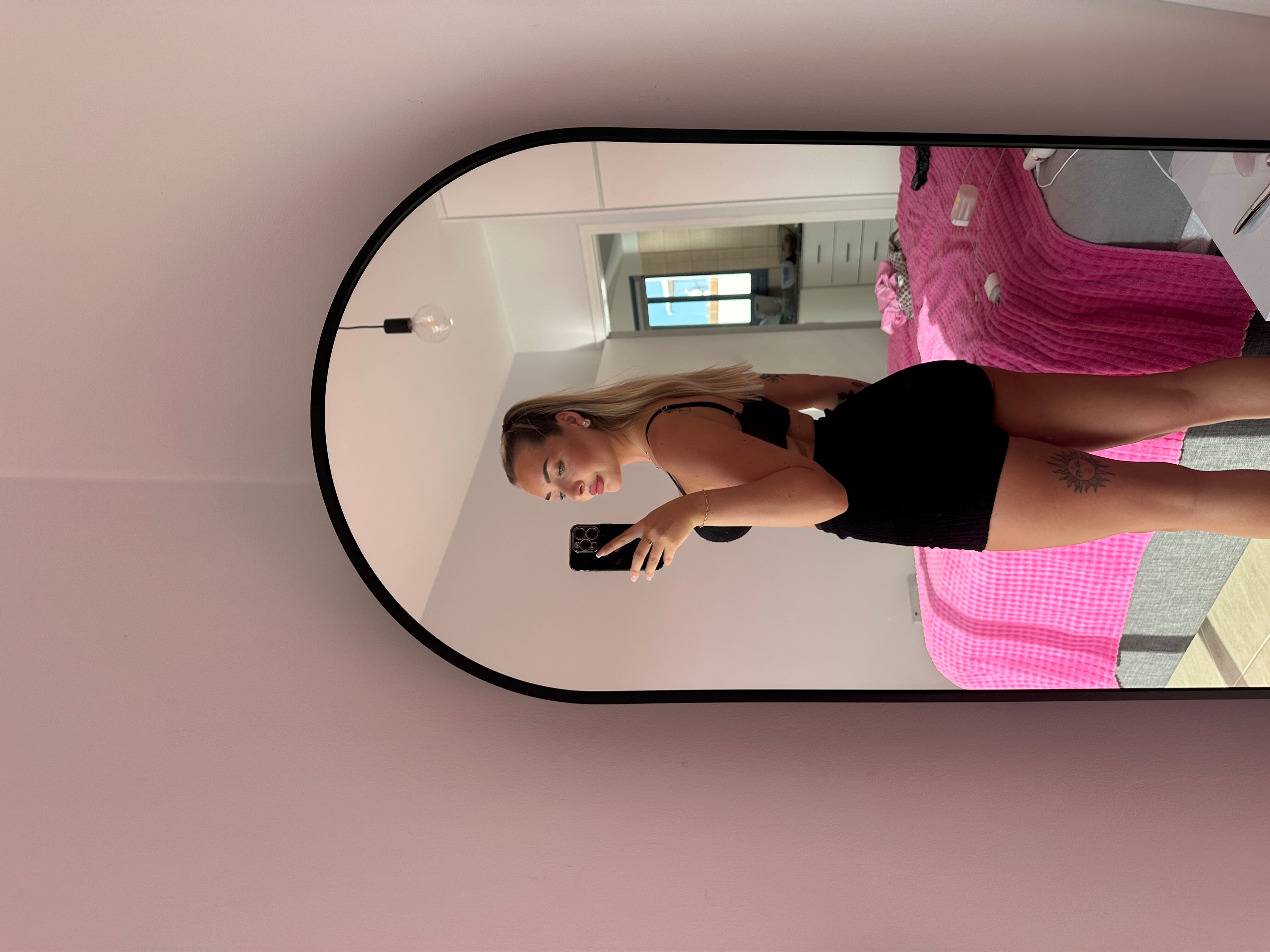 Valeria OnlyFans header