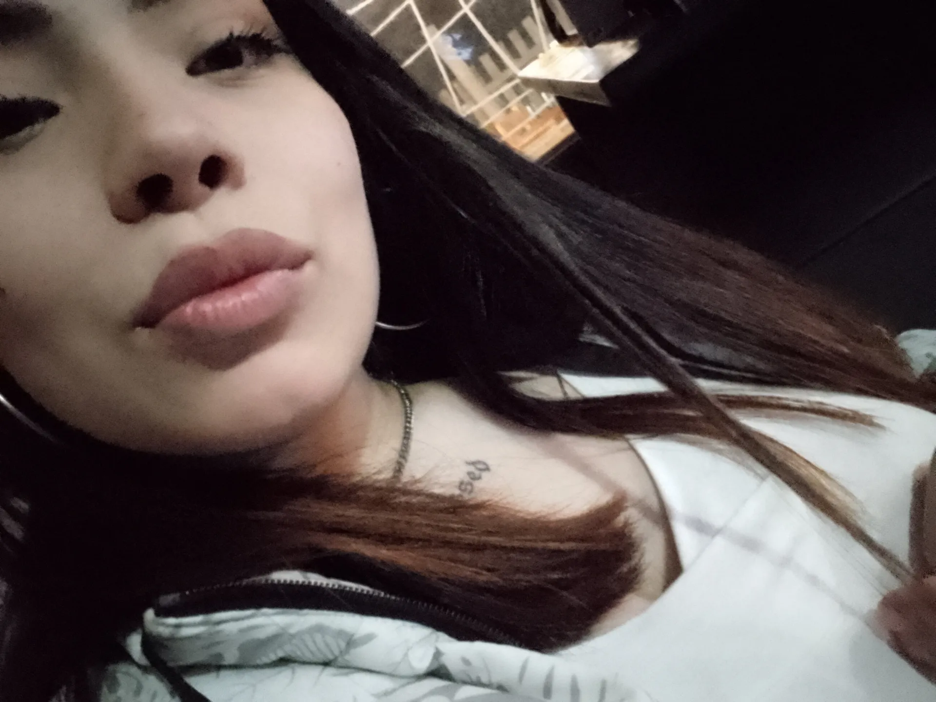 ValeSan OnlyFans header