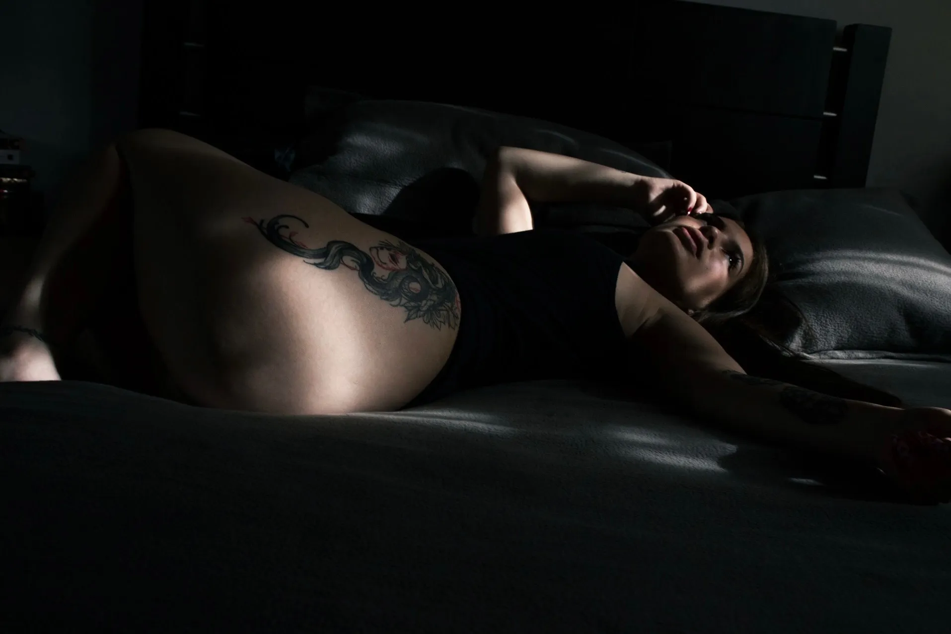 V A L OnlyFans header