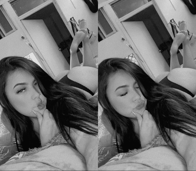 Valentina Manríquez OnlyFans header