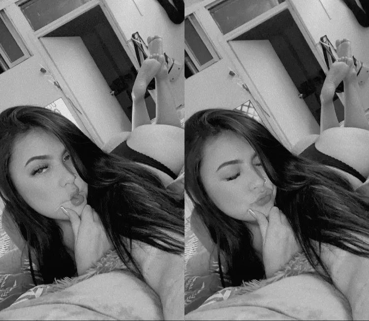 Valentina Manríquez OnlyFans header